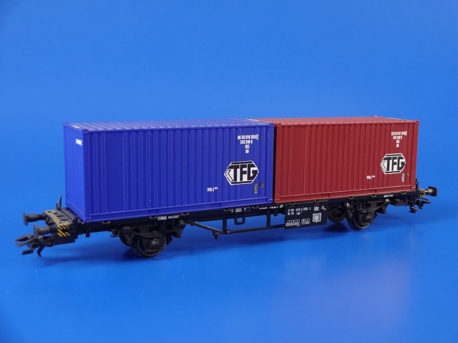 MARKLIN H0 - 4768 - DB type Lgjs 573 Flat 20' Container Car TFG